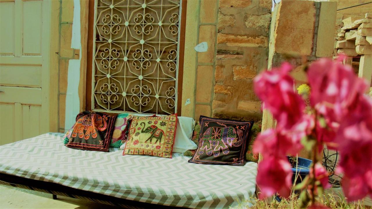 Hostel Marigold Home Stay Jaisalmer Exterior photo